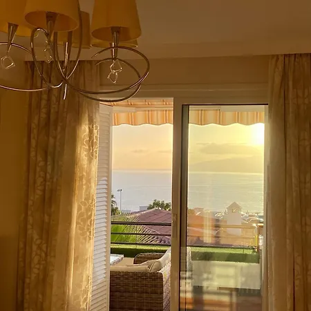 With Spectacular View In Puerto Santiago * Puerto de Santiago (Tenerife)